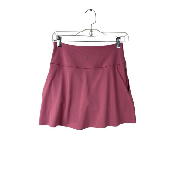 NWT Rhone Course To Court Skort Womens XS Rose Mist PullOn 16" Performance Skirt - Picture 6 of 11